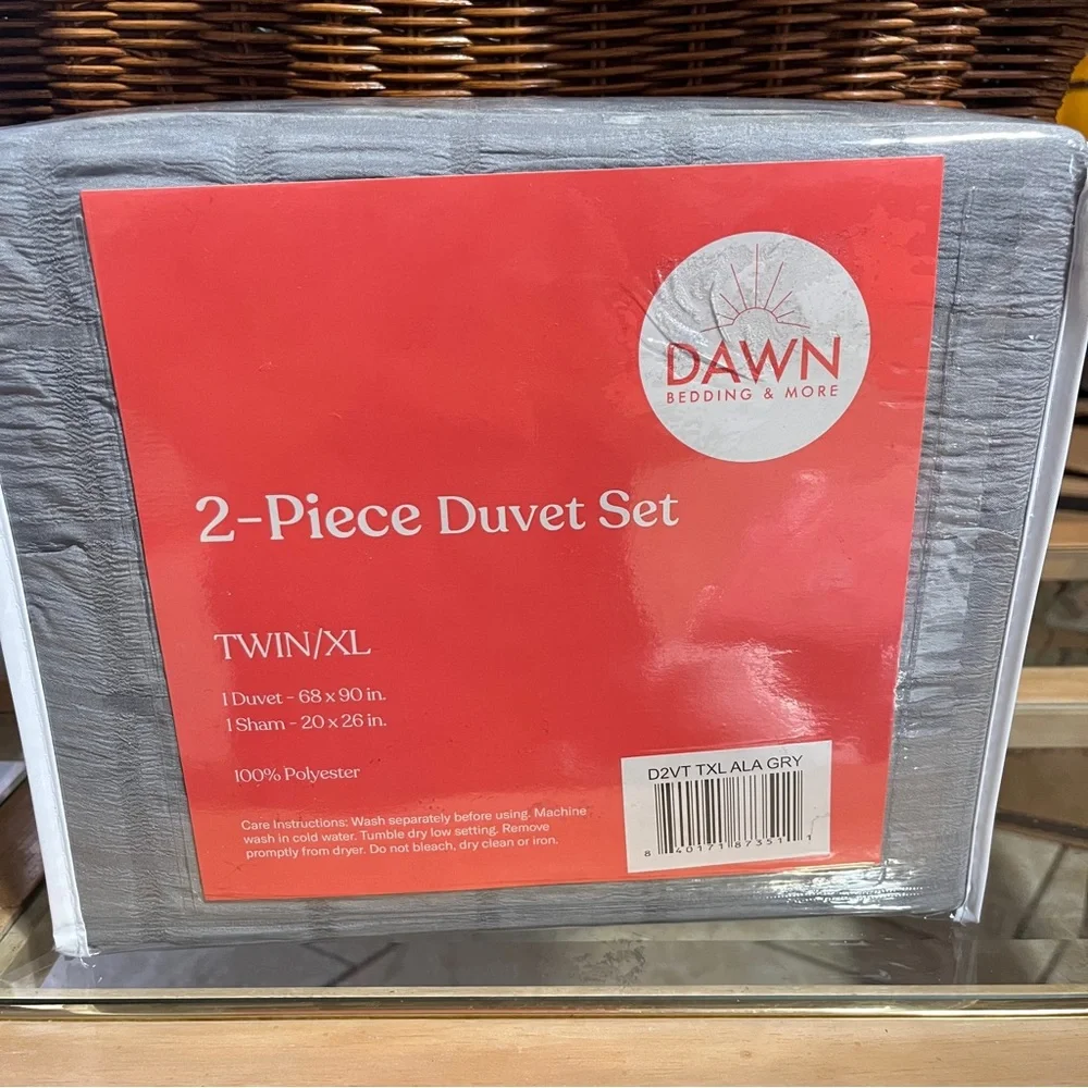 dawn 2 piece duvet set TWIN/XL Gray boys room minimalist look modern